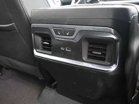 Used 2024 Chevrolet Silverado 2500 High Country w/ High Country Premium Package image 16