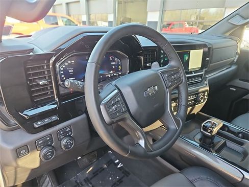 Used 2024 Chevrolet Silverado 1500 ZR2 w/ ZR2 Bison Edition image 10