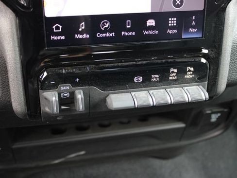 Used 2025 RAM 3500 Tradesman AWD/4WD image 28