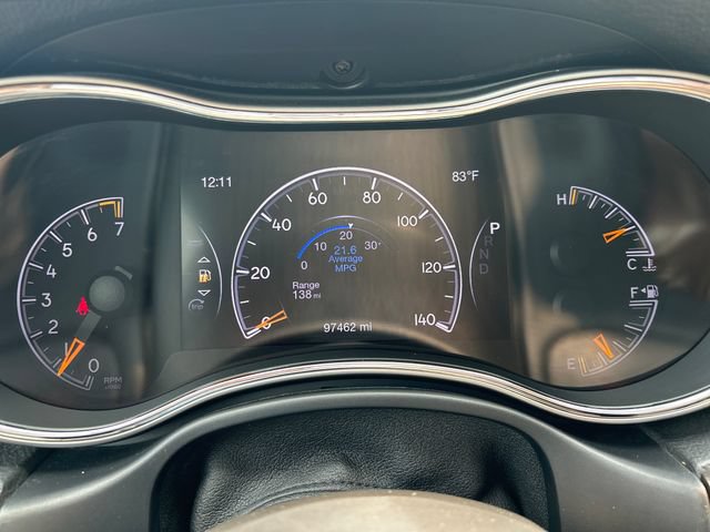 Used 2018 Jeep Grand Cherokee Laredo AWD/4WD image 15