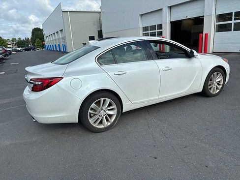 Used 2016 Buick Regal Premium w/ Driver Confidence Package #1 AWD/4WD image 8