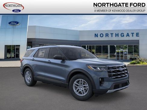 New 2026 Ford Explorer Active w/ Active Comfort Package image 1