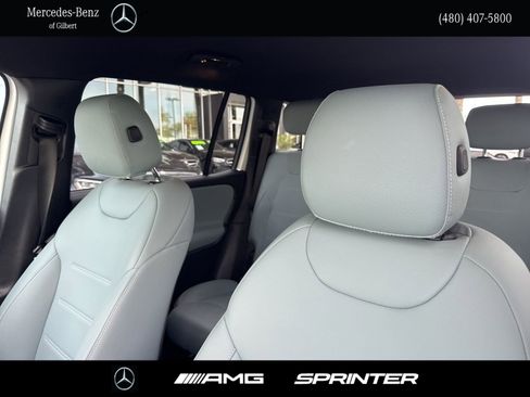 Used 2026 Mercedes-Benz GLB 250 image 16