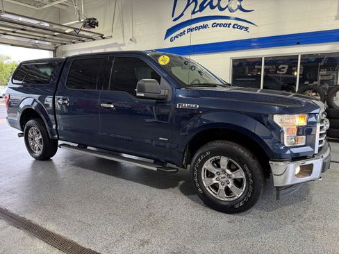 Used 2017 Ford F150 XLT w/ Equipment Group 302A Luxury AWD/4WD image 12