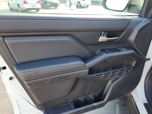 New 2026 Toyota Tacoma Limited AWD/4WD image 9