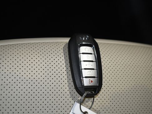 Used 2022 INFINITI QX50 Sensory w/ Cargo Package image 97