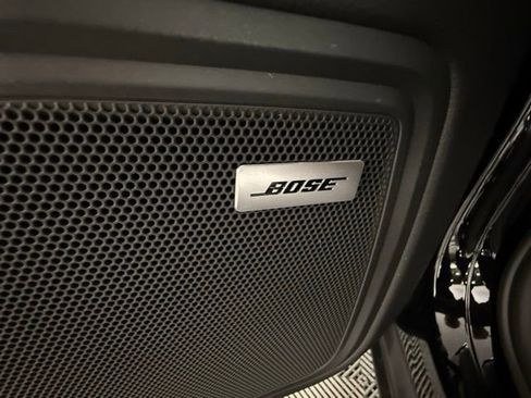 New 2025 Porsche Macan image 28