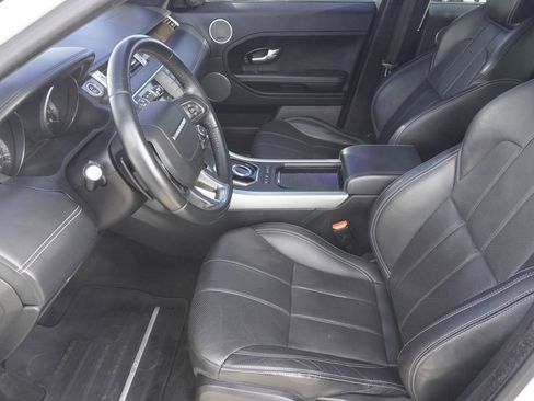 Used 2014 Land Rover Range Rover Evoque Prestige image 19