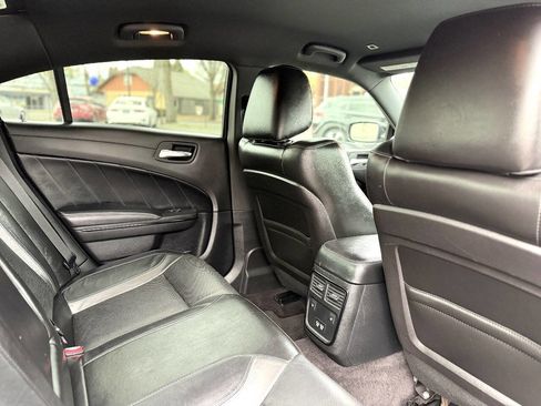 Used 2019 Dodge Charger SXT w/ Plus Group AWD/4WD image 12