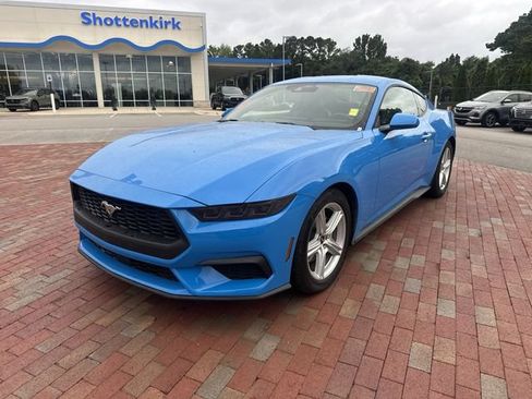 Used 2026 Ford Mustang Premium RWD image 1