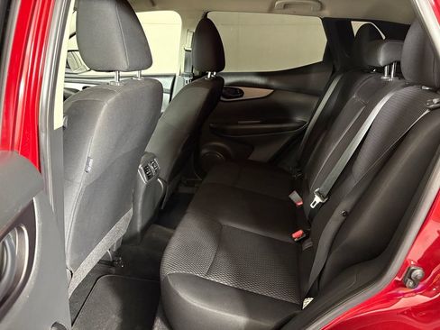 Used 2019 Nissan Rogue Sport S FWD image 37