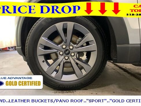 Certified 2022 Ford Explorer XLT w/ Equipment Group 202A image 49