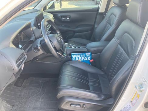 Certified 2023 Honda HR-V EX-L image 33