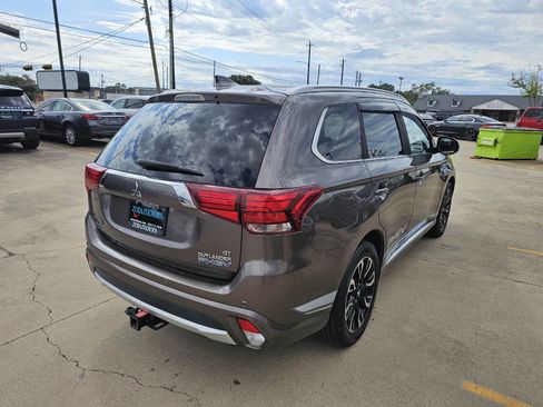 Used 2018 Mitsubishi Outlander GT image 6