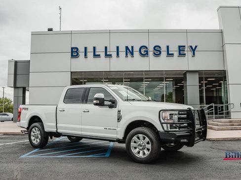 Certified 2022 Ford F250 Platinum w/ FX4 Off-Road Package AWD/4WD image 1