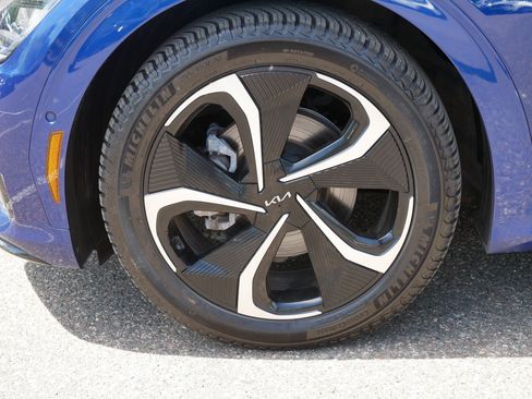 Certified 2024 Kia EV6 GT-Line AWD/4WD image 15