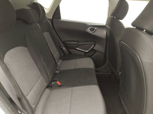 Used 2021 Kia Soul GT-Line FWD image 19