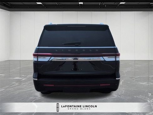Certified 2023 Lincoln Navigator L Black Label image 4