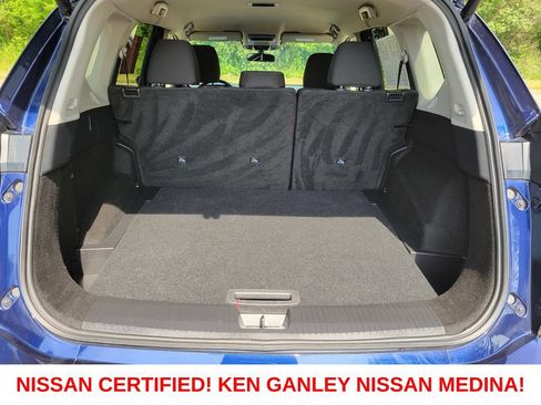 Certified 2025 Nissan Rogue SV AWD/4WD image 42