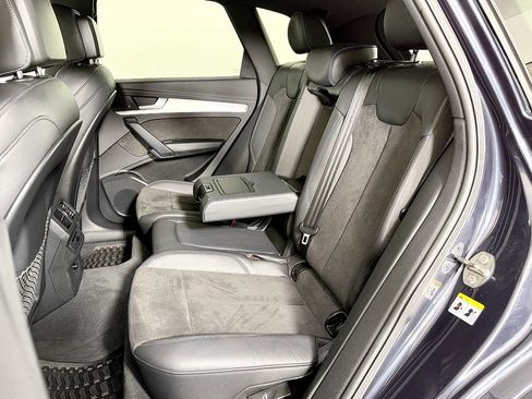 Used 2020 Audi SQ5 Premium w/ Convenience Package image 41