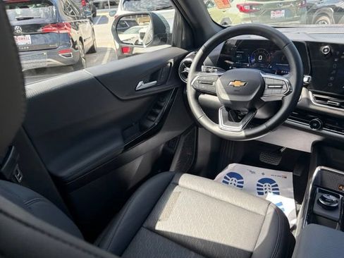 Used 2026 Chevrolet Equinox LT w/ Convenience Package II AWD/4WD image 31