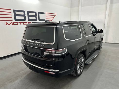 Used 2024 Jeep Grand Wagoneer Series III AWD/4WD image 8