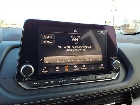 Certified 2023 Nissan Rogue SV image 22