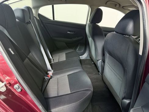 Certified 2020 Nissan Sentra SV FWD image 30