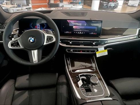 New 2026 BMW X5 sDrive40i w/ M Sport Package RWD image 5