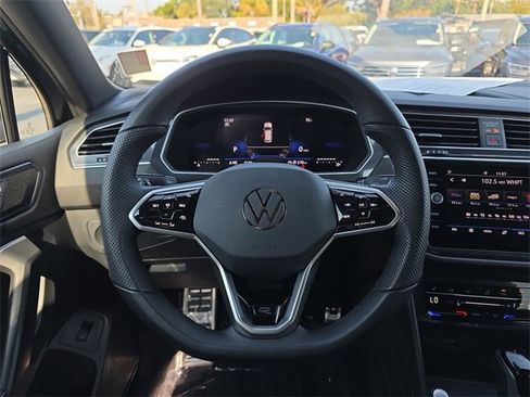 Certified 2024 Volkswagen Tiguan SE R-Line image 14