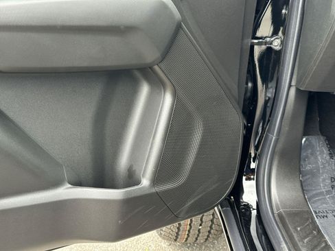 New 2026 GMC Canyon Elevation RWD image 18