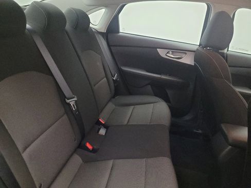 Used 2023 Kia Forte LXS FWD image 19