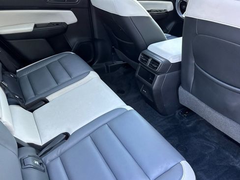 Used 2024 Honda Prologue Touring image 33