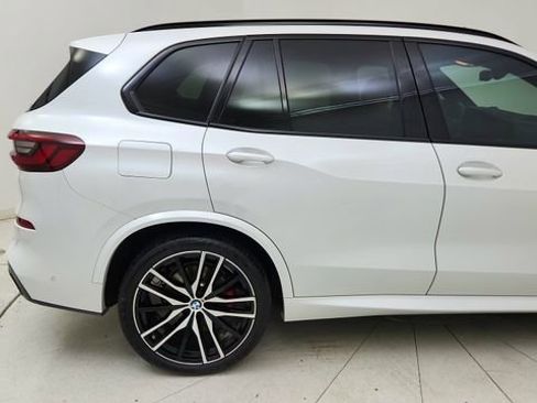 Used 2023 BMW X5 sDrive40i w/ Executive Package image 12