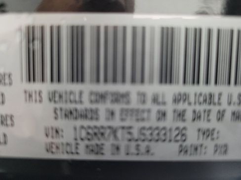 Used 2018 RAM 1500 Express w/ Express Value Package image 33