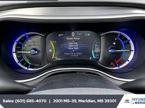 Used 2020 Chrysler Pacifica Touring-L w/ S Appearance Package image 13