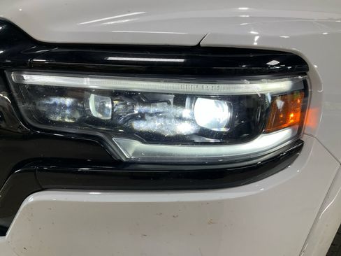 Used 2023 RAM 1500 Limited AWD/4WD image 29