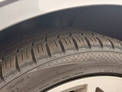 Used 2018 Audi A3 2.0T Premium image 11