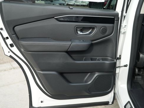 New 2026 Honda Pilot EX-L image 17