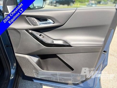 New 2026 Chevrolet Equinox LT w/ Convenience Package II FWD image 27