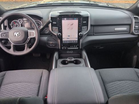 New 2026 RAM 2500 Big Horn AWD/4WD image 15