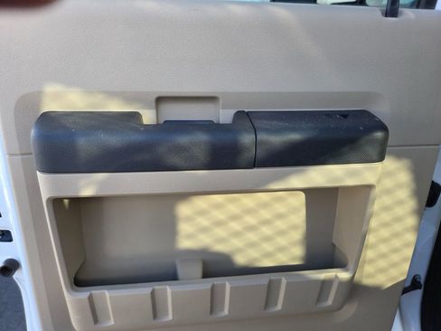 Used 2008 Ford F250 FX4 image 7