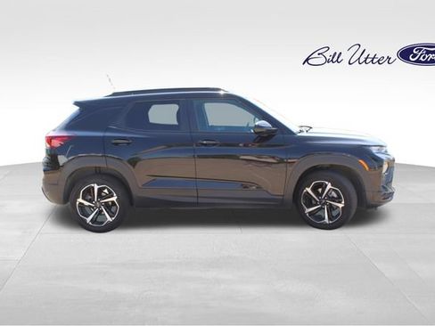 Used 2021 Chevrolet TrailBlazer RS FWD image 4
