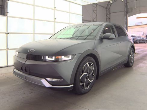 Used 2024 Hyundai Ioniq 5 SEL image 1