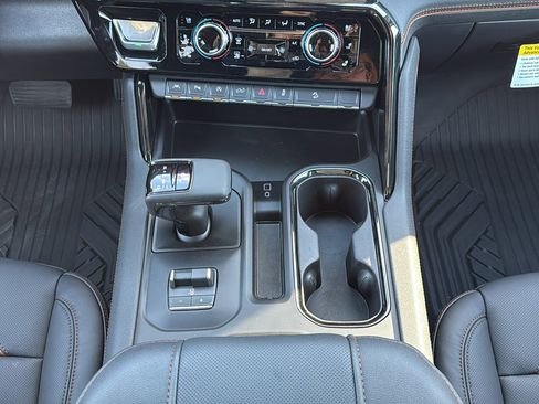 New 2026 GMC Sierra 1500 AT4 w/ AT4 Premium Package image 23