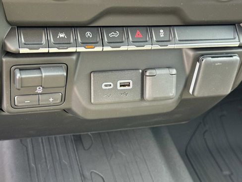 New 2025 GMC Sierra 1500 Pro w/ Pro Value Package image 17