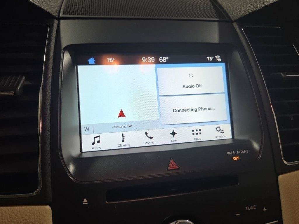 Used 2017 Ford Taurus SEL w/ Equipment Group 201A FWD image 12