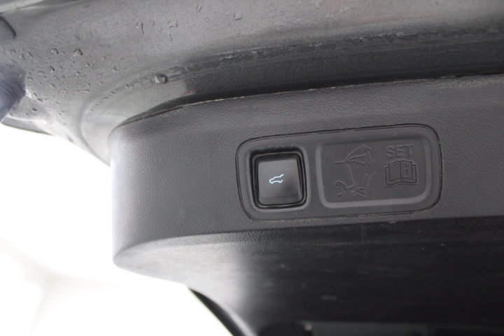 Used 2020 Ford Expedition Platinum AWD/4WD image 16