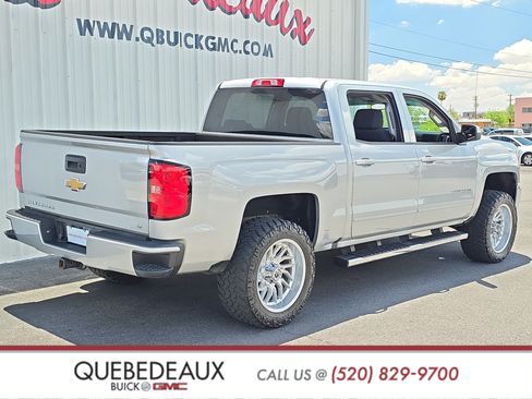 Used 2018 Chevrolet Silverado 1500 LT w/ All Star Edition AWD/4WD image 7