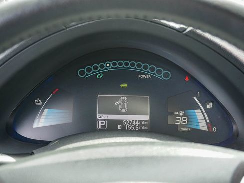Used 2015 Nissan Leaf SL w/ Premium Package FWD image 21